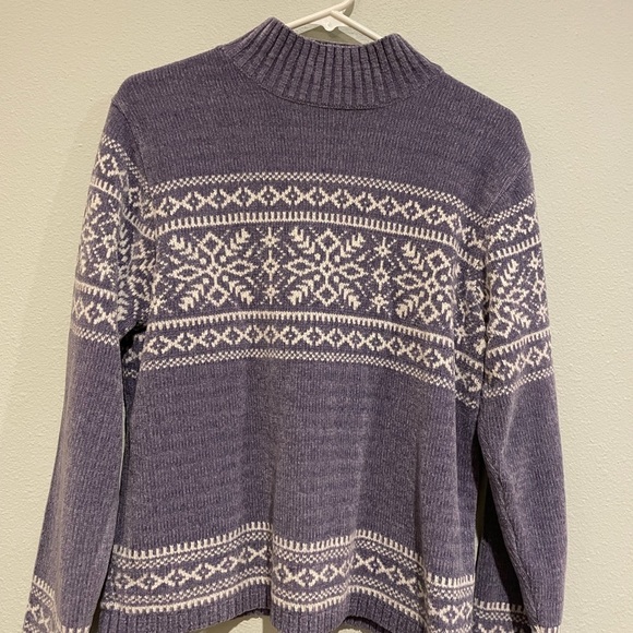 Women’s Sonoma lavender and white cozy soft sweater. Size L - Picture 5 of 5